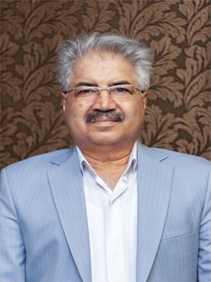 ایوب احمدی