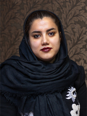 سارا احمدی
